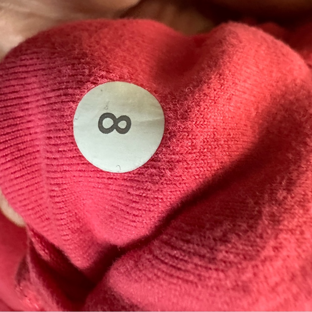 Lululemon top - Picture 6 of 6